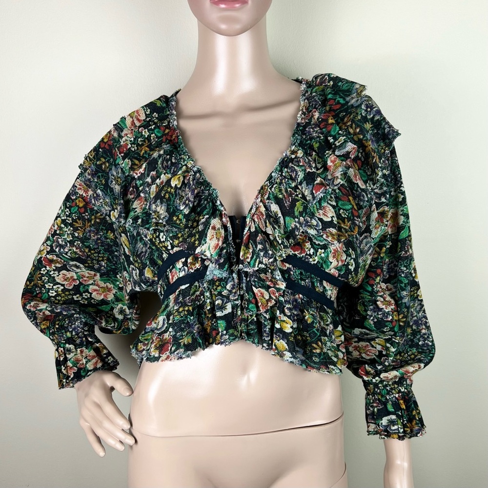 NEW FREE PEOPLE REVOLVE FLORAL PRINT RUFFLE CROP TOP - Picture 2 of 5
